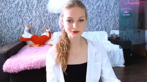 Im Taya  online show from September 29, 2025, 7:57 am