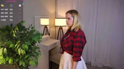 Jessi online show from October 2, 2025, 11:06 am