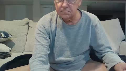 takeitalldown101 online show from February 15, 2025, 9:16 am