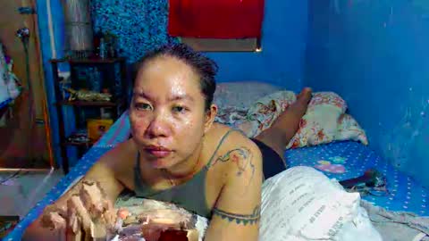 Snapshot of takemetoheavenbaby chatting on May 7, 2026, 3:23 am anne online show from May 7, 2026, 3:23 am