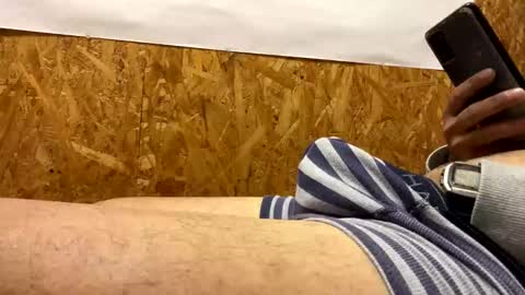 Taku online show from October 24, 2025, 4:20 am