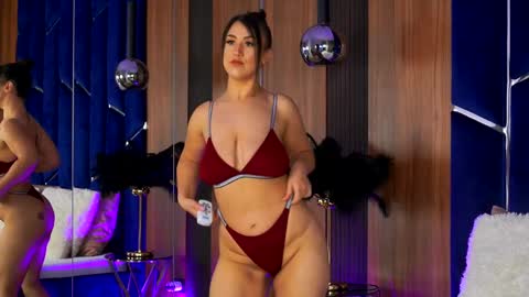 TaliaLure online show from October 31, 2025, 9:10 am