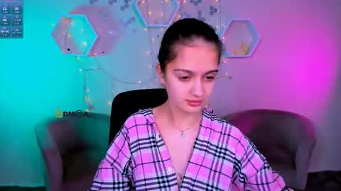 talia_seduce online show from November 6, 2025, 9:43 am