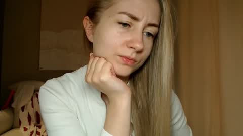  Kira  online show from February 4, 2025, 9:28 am