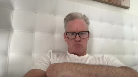 Snapshot of tallandfit000 chatting on March 4, 2025, 4:38 am tallandfit000 online show from March 4, 2025, 4:38 am