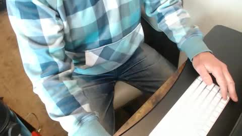 tallguy4unow online show from March 3, 2026, 9:42 pm