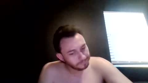 Snapshot of tallhungcloudyy chatting on June 4, 2026, 2:39 am tallhungcloudyy online show from June 4, 2026, 2:39 am