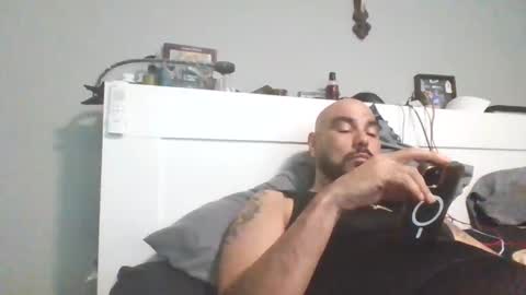 talllatino310 online show from December 16, 2024, 8:26 pm