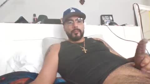 talllatino310 online show from September 10, 2025, 8:53 pm