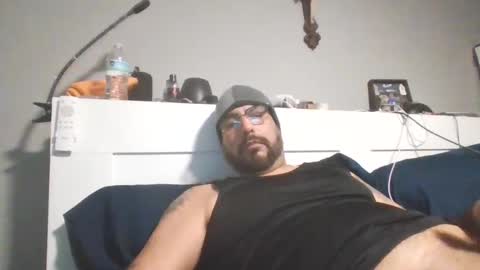 talllatino310 online show from October 14, 2025, 6:09 pm