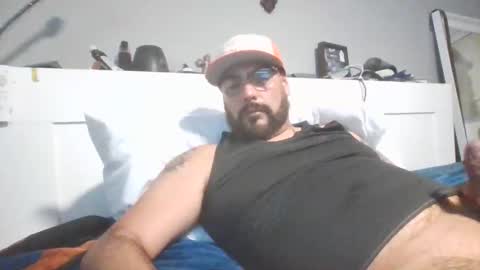 talllatino310 online show from December 16, 2025, 6:07 am