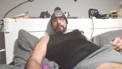 talllatino310 online show from January 16, 2026, 5:44 am