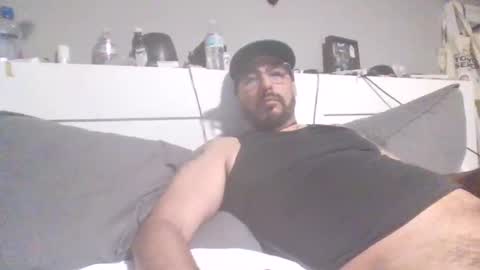 Snapshot of talllatino310 chatting on March 16, 2026, 5:13 am talllatino310 online show from March 16, 2026, 5:13 am