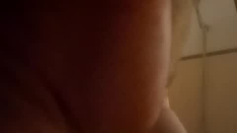 talllighthandsom online show from November 9, 2025, 8:45 am