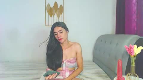 Talyana online show from October 17, 2025, 8:06 am