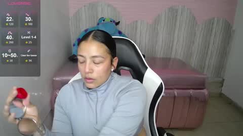 Tamara online show from November 24, 2025, 2:33 am