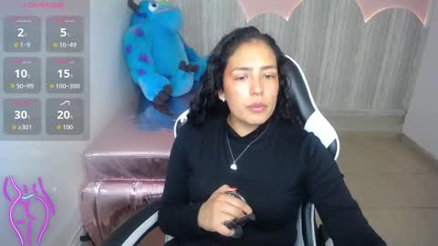 Tamara online show from December 22, 2025, 2:52 am