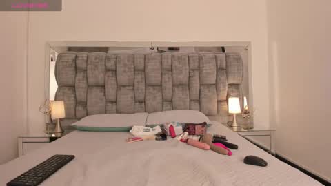 Tamara online show from February 13, 2025, 10:22 pm