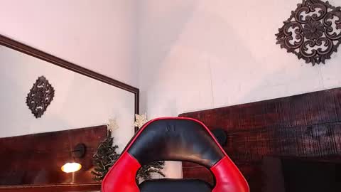 Snapshot of tamara_sanz1 chatting on December 2, 2024, 10:12 pm    online show from December 2, 2024, 10:12 pm