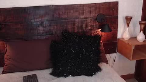 Snapshot of tamara_sanz1 chatting on March 10, 2025, 10:34 pm    online show from March 10, 2025, 10:34 pm