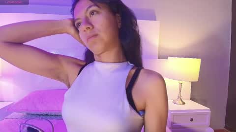 Tamy  online show from September 27, 2025, 12:43 pm