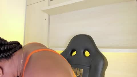 Tami online show from October 24, 2025, 8:49 pm