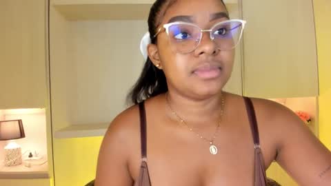 Tami online show from November 24, 2025, 8:19 pm