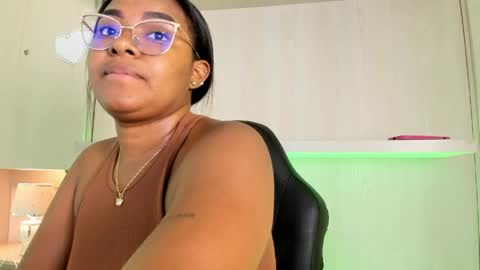 Snapshot of tamarazaki chatting on May 2, 2026, 7:30 pm Tami online show from May 2, 2026, 7:30 pm