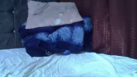 Snapshot of tamilah chatting on May 27, 2026, 12:18 am tamilah online show from May 27, 2026, 12:18 am