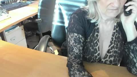 Snapshot of tammy4camfun chatting on April 9, 2026, 4:01 pm Tammy online show from April 9, 2026, 4:01 pm