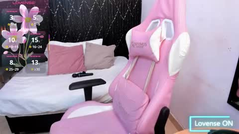 Tammy Lynn online show from October 19, 2025, 11:22 am