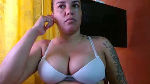 tammymilf_ online show from February 9, 2026, 6:12 pm