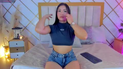 Tamy online show from September 28, 2025, 11:21 pm