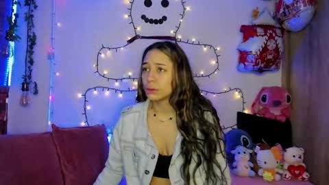 tania06 online show from December 22, 2025, 1:08 pm