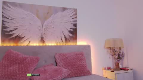 Tania Amore online show from March 26, 2026, 7:19 pm