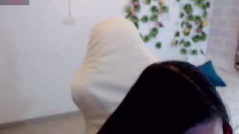 Tania  online show from February 26, 2026, 6:51 pm