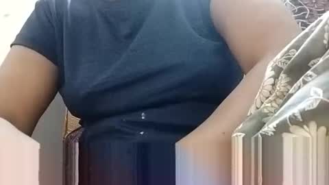 Snapshot of taniya_roy4628 chatting on May 25, 2026, 3:01 am taniya_roy4628 online show from May 25, 2026, 3:01 am