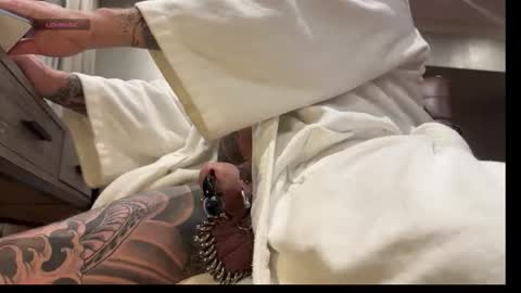 Tank Guy online show from March 22, 2026, 9:29 pm