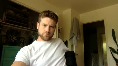 Dr. Love online show from September 15, 2025, 8:53 pm