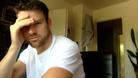 Dr. Love online show from October 1, 2025, 3:51 pm