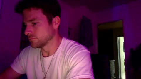 Dr. Love online show from October 19, 2025, 1:28 am