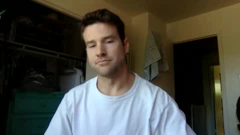 Dr. Love online show from October 30, 2025, 3:24 pm