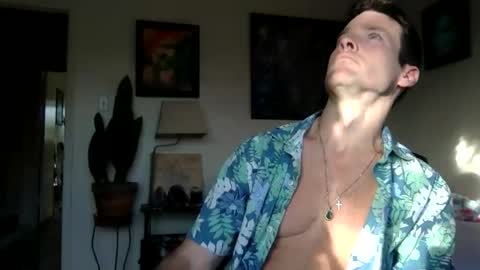 Dr. Love online show from April 17, 2026, 12:02 am