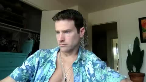 Dr. Love online show from April 17, 2026, 3:37 pm