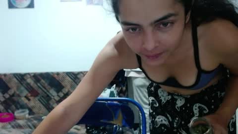 Snapshot of tantricroots chatting on May 16, 2026, 12:40 am Angeline Follow online show from May 16, 2026, 12:40 am