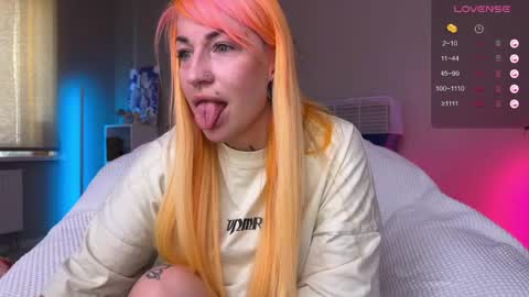 Snapshot of tanya_acid chatting on April 21, 2026, 9:04 am Tanya acid online show from April 21, 2026, 9:04 am