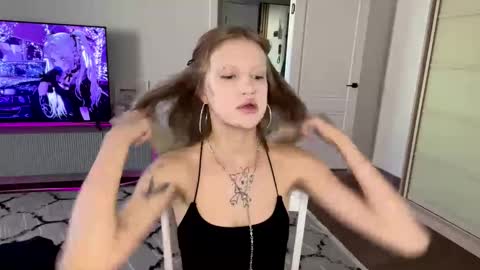 Snapshot of tanyaquartaro chatting on February 12, 2026, 11:05 am Alisa online show from February 12, 2026, 11:05 am