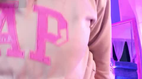 Tara online show from November 25, 2025, 2:22 am