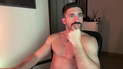 tarquit8 online show from January 14, 2026, 8:58 pm