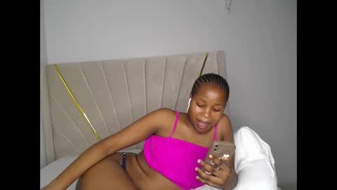 Ireen online show from March 10, 2026, 12:59 am